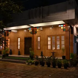  Homestay Kochi Paradise